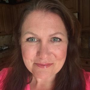 Meet your Posher, Beverly